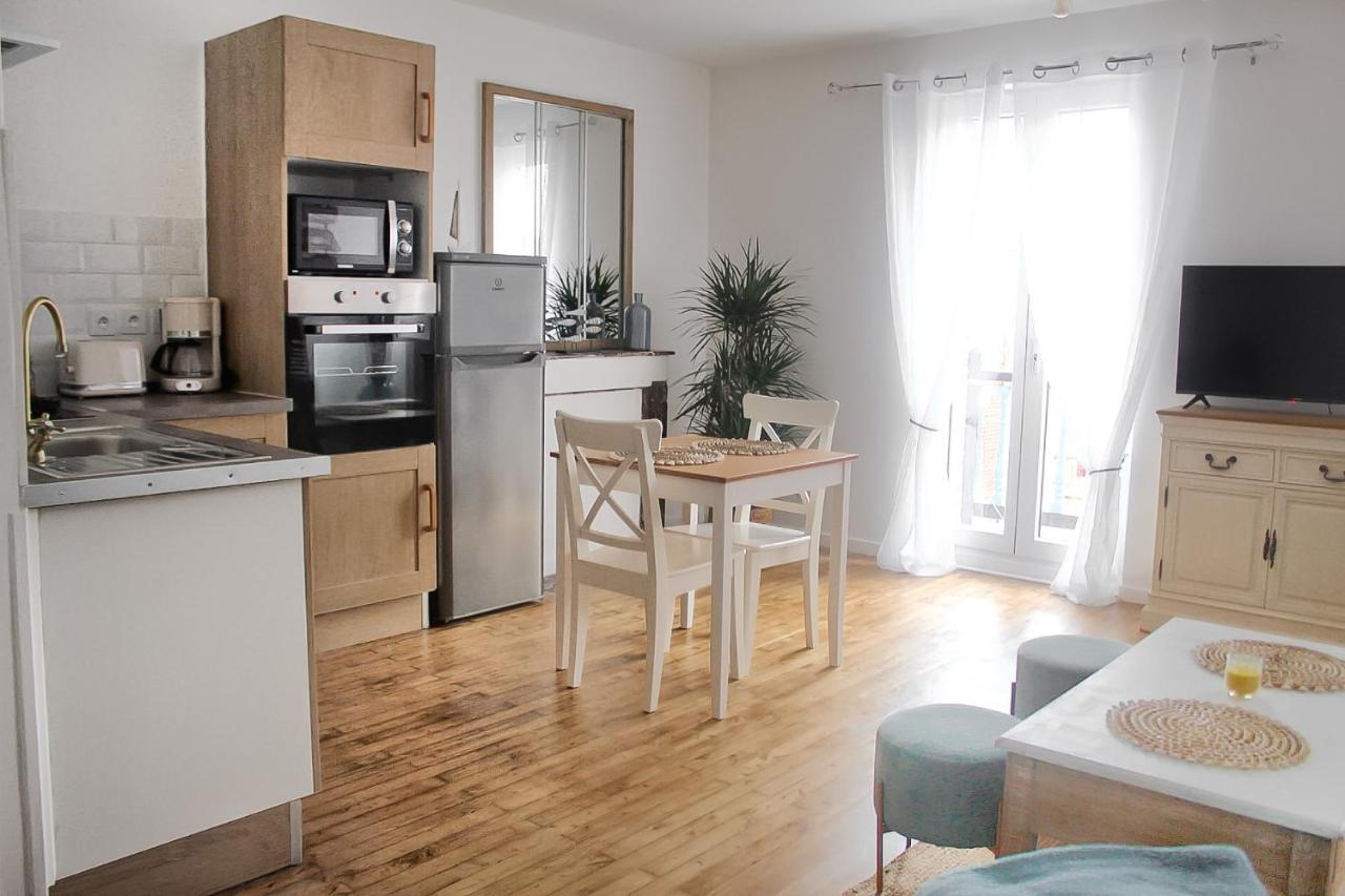 Le 8 ∙ Appartement Cosy Avec Balcon Vue Sur Mer メール・レ・バン エクステリア 写真
